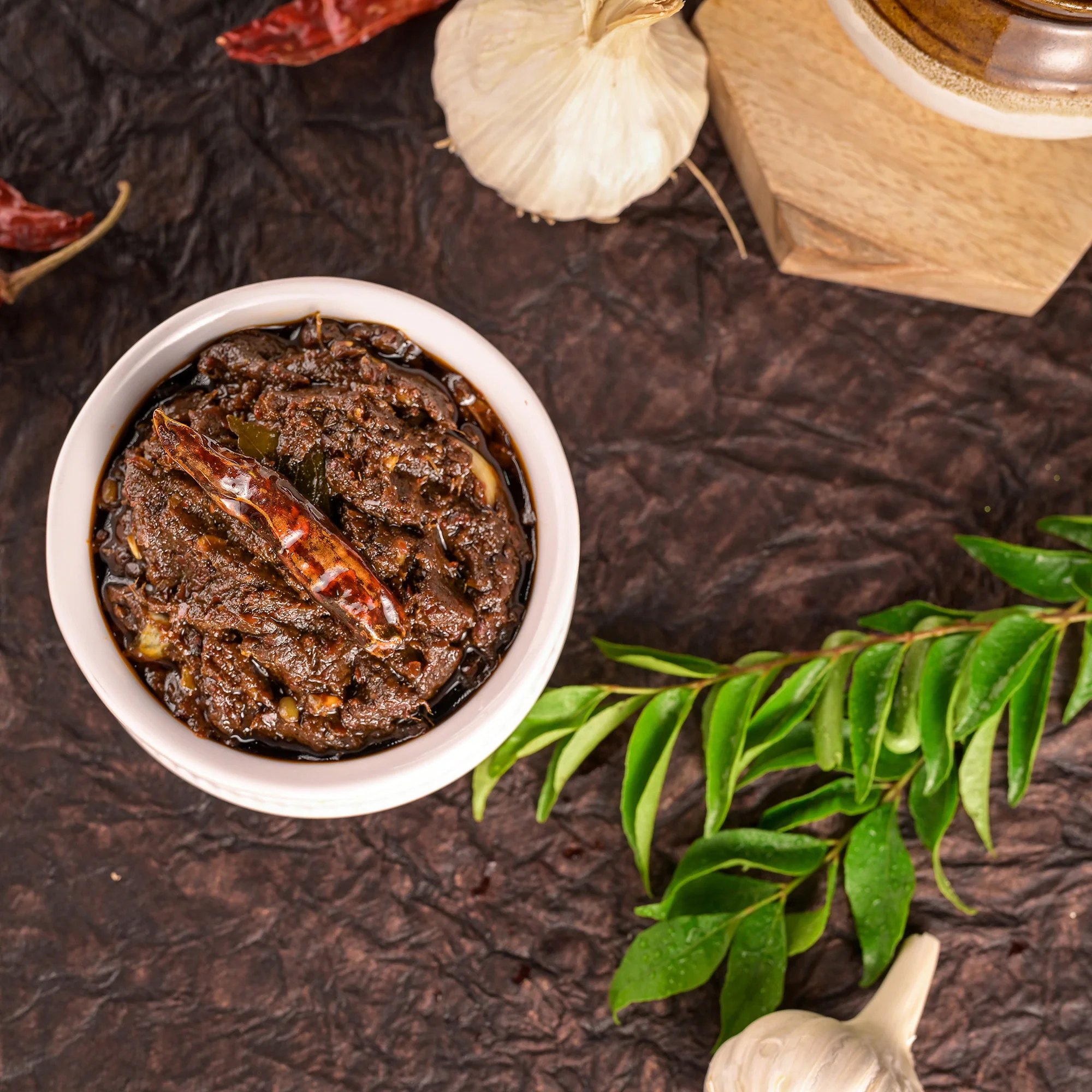 karivepaku_pickle_curry_leaves